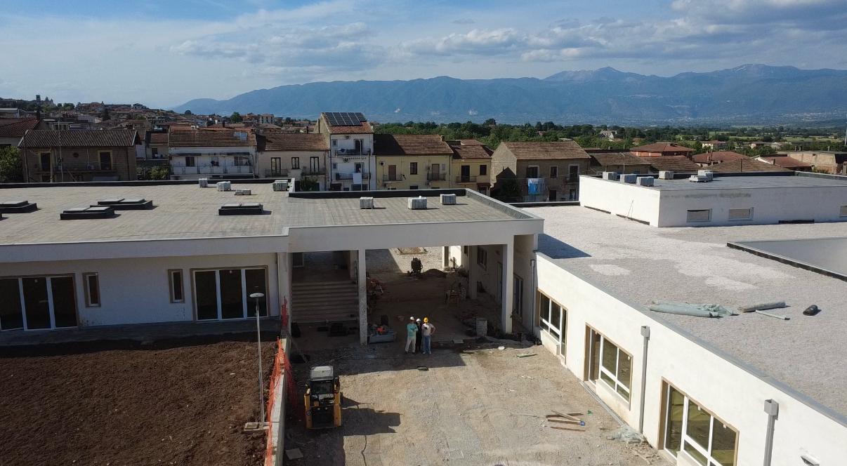 Vista del complesso scolastico Alvignano