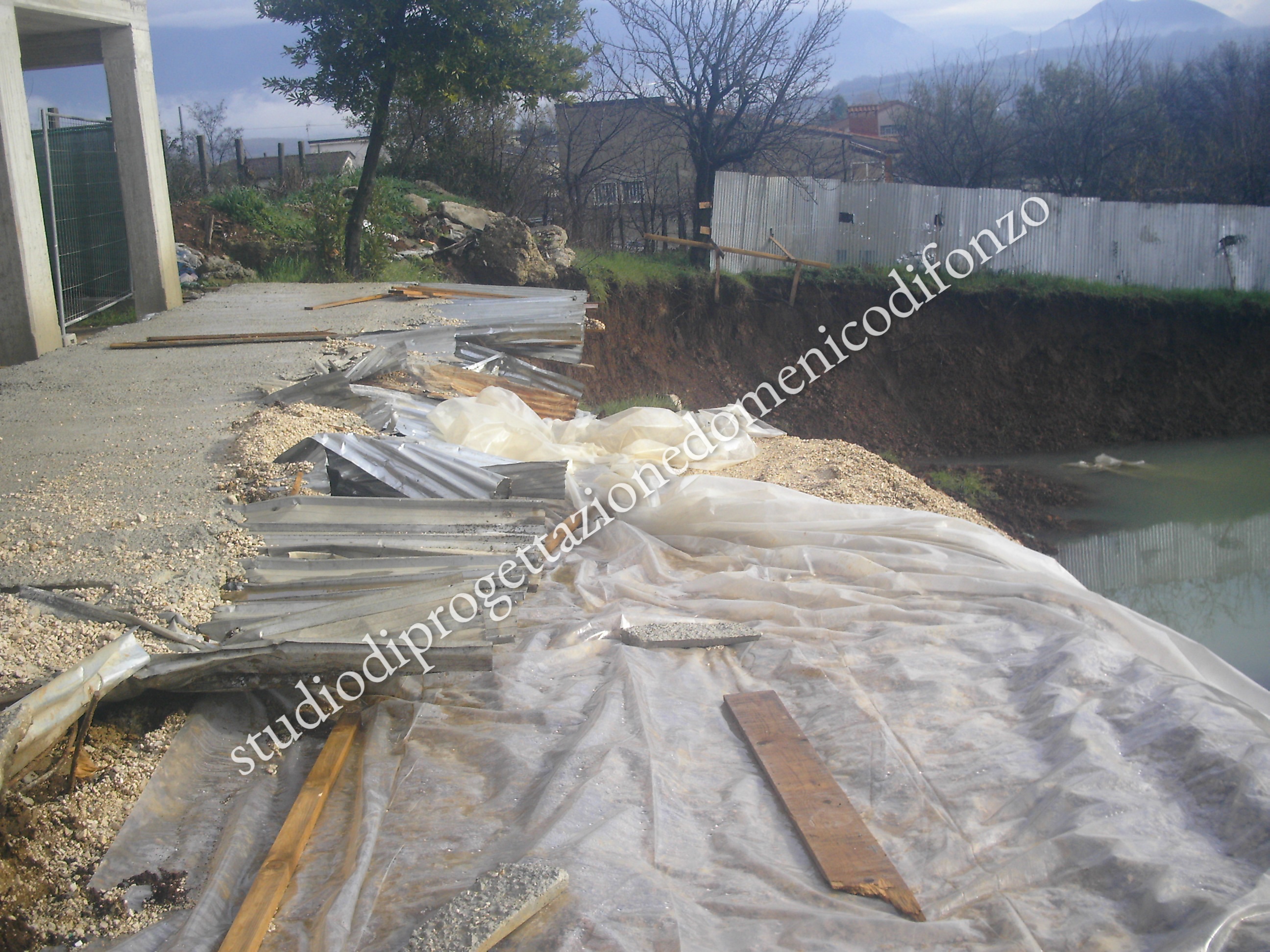 Cantiere della paratia di contenimento
